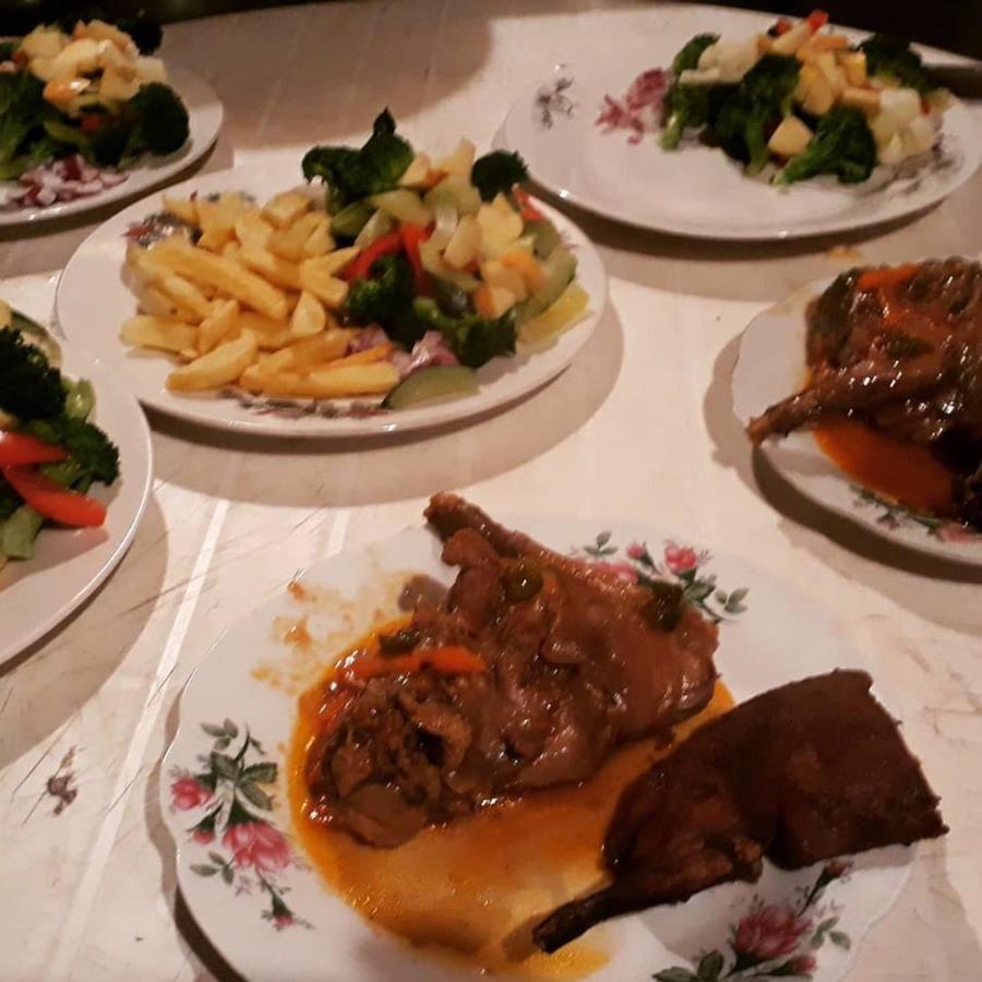 Hostal Dona Clarita & Vegetarian Food Chugchilan Ngoại thất bức ảnh